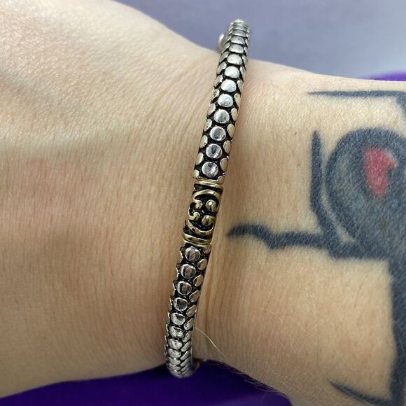 💛 NWT Gold & Silver Tone Stretch Bracelet - Picture 3 of 3